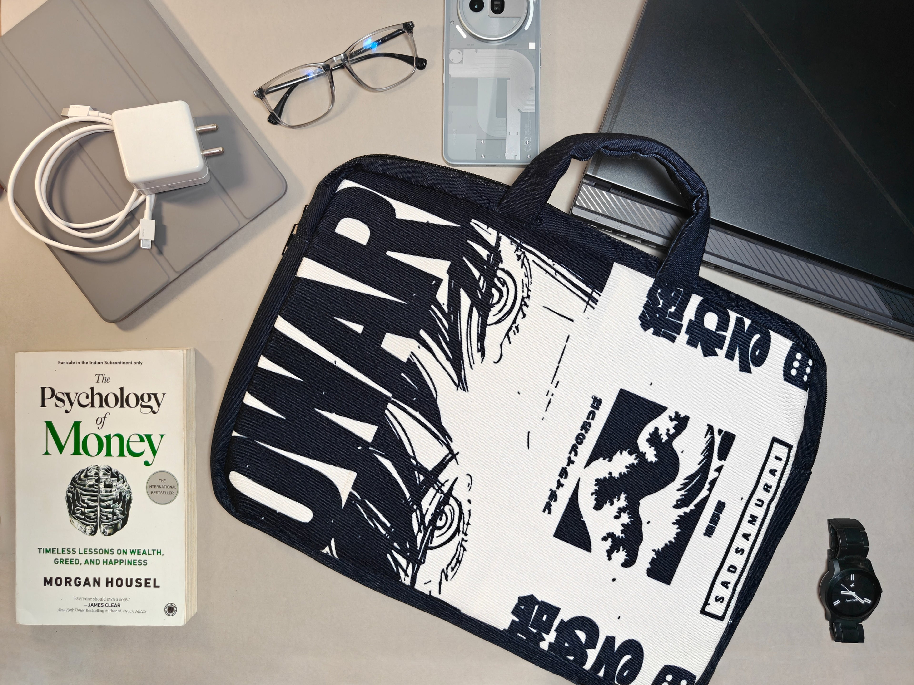 OWARI - Laptop sleeve